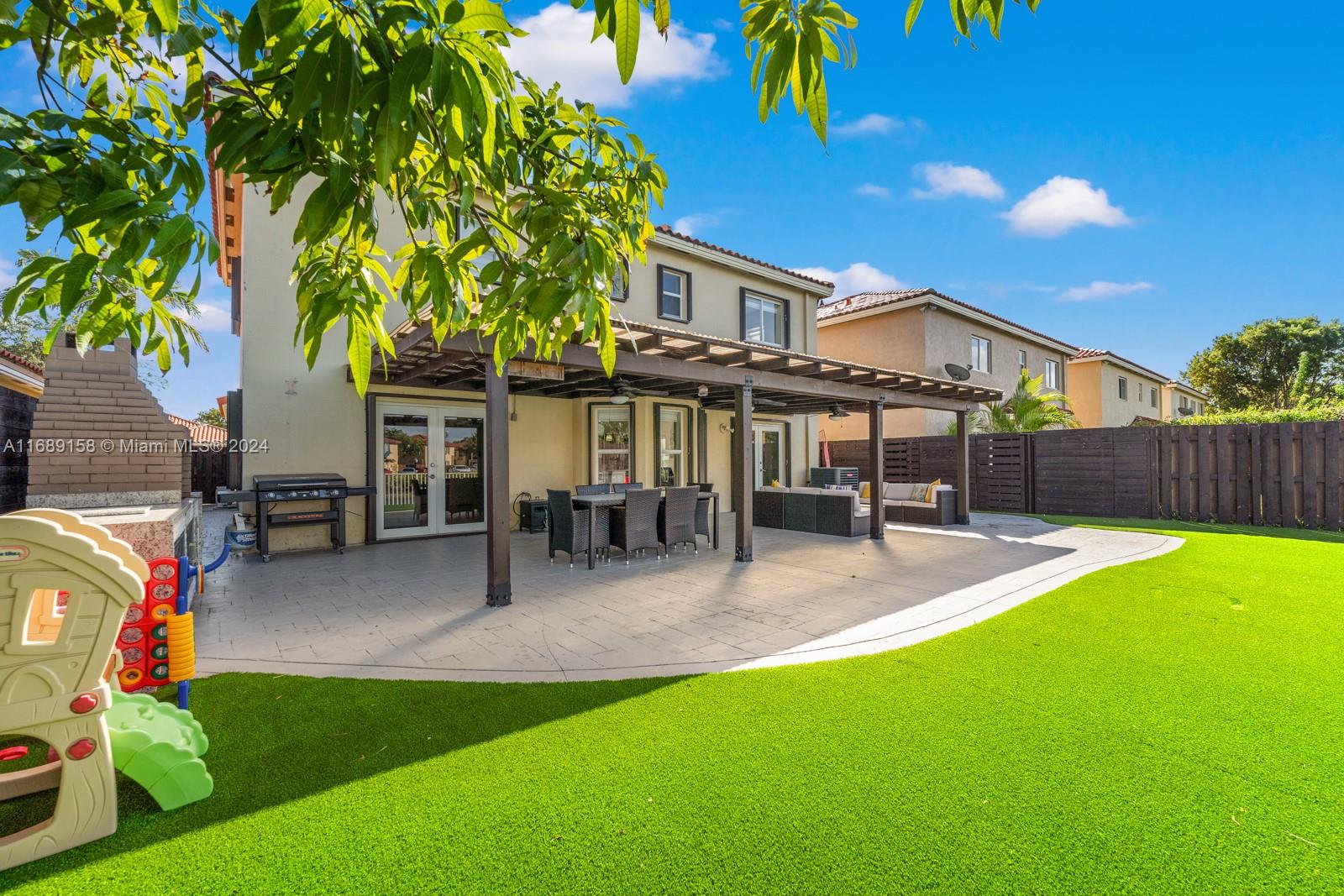 SONARA AT MALIBU BAY - Residential