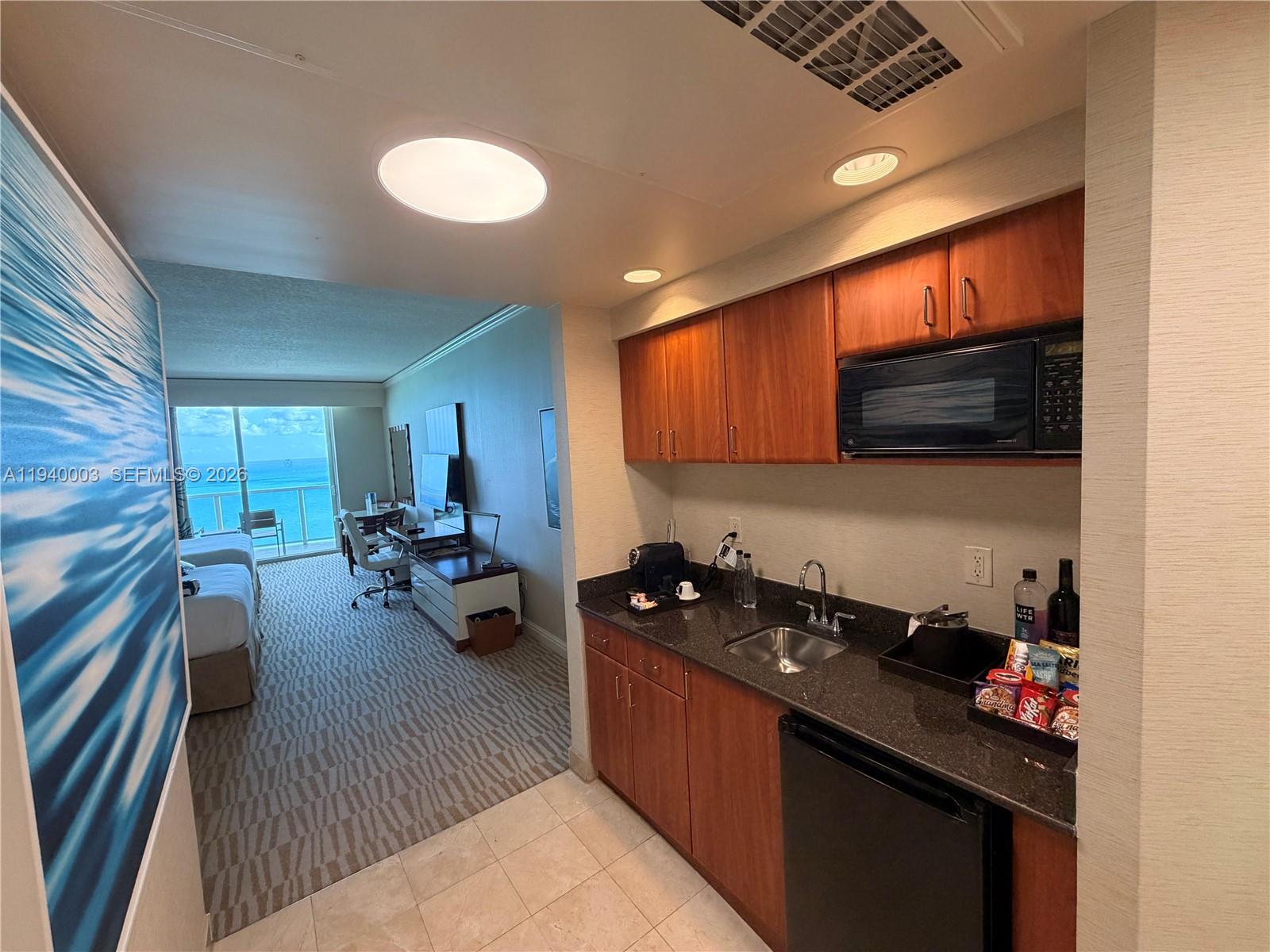 TRUMP INTERNATIONAL SONES - Residential