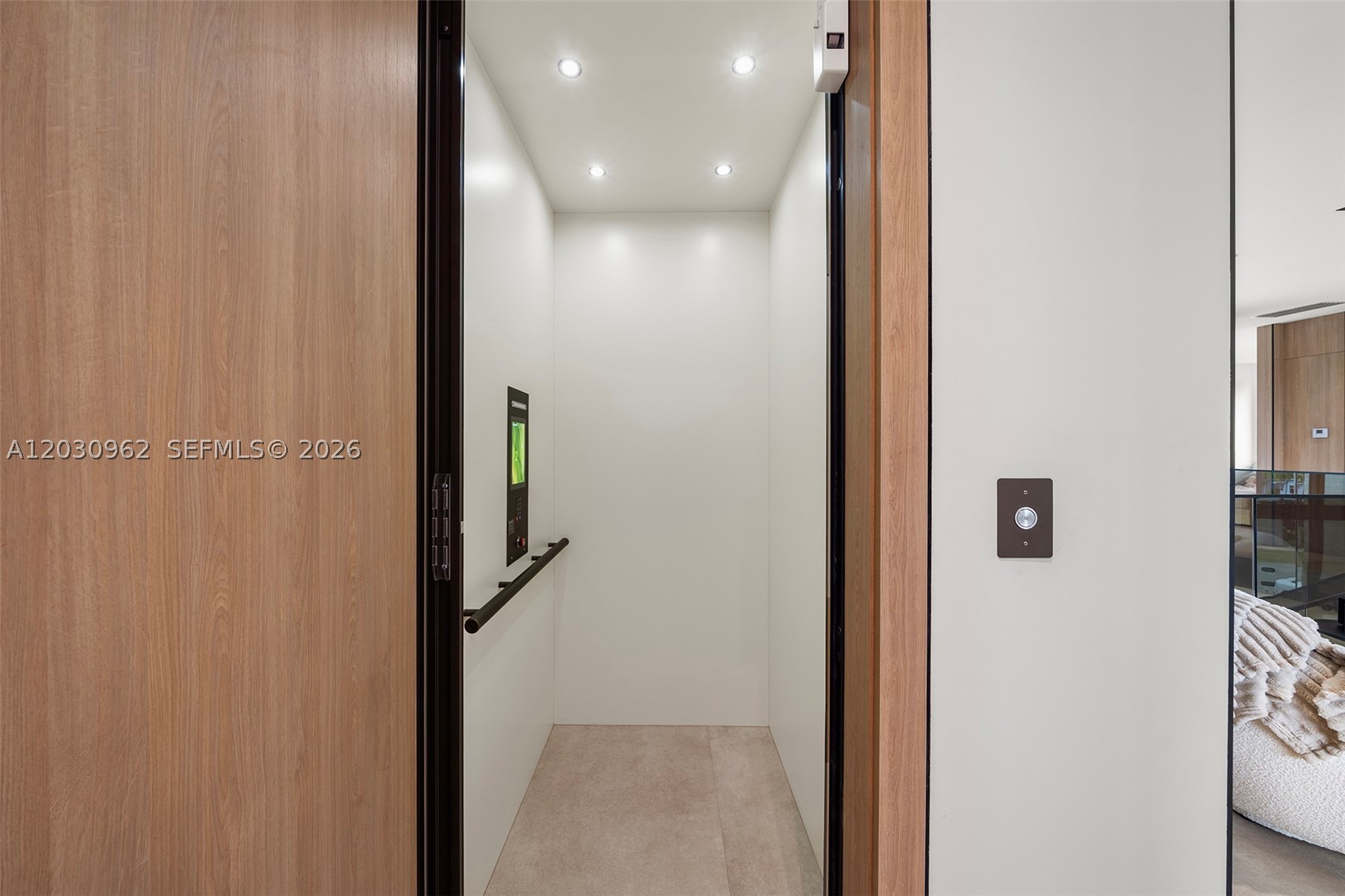 ENCHANTED LAKE SEC 5 - Residential