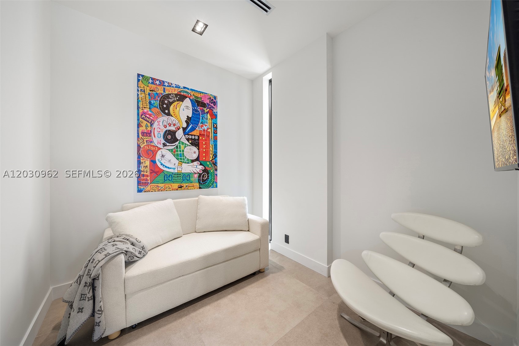 ENCHANTED LAKE SEC 5 - Residential