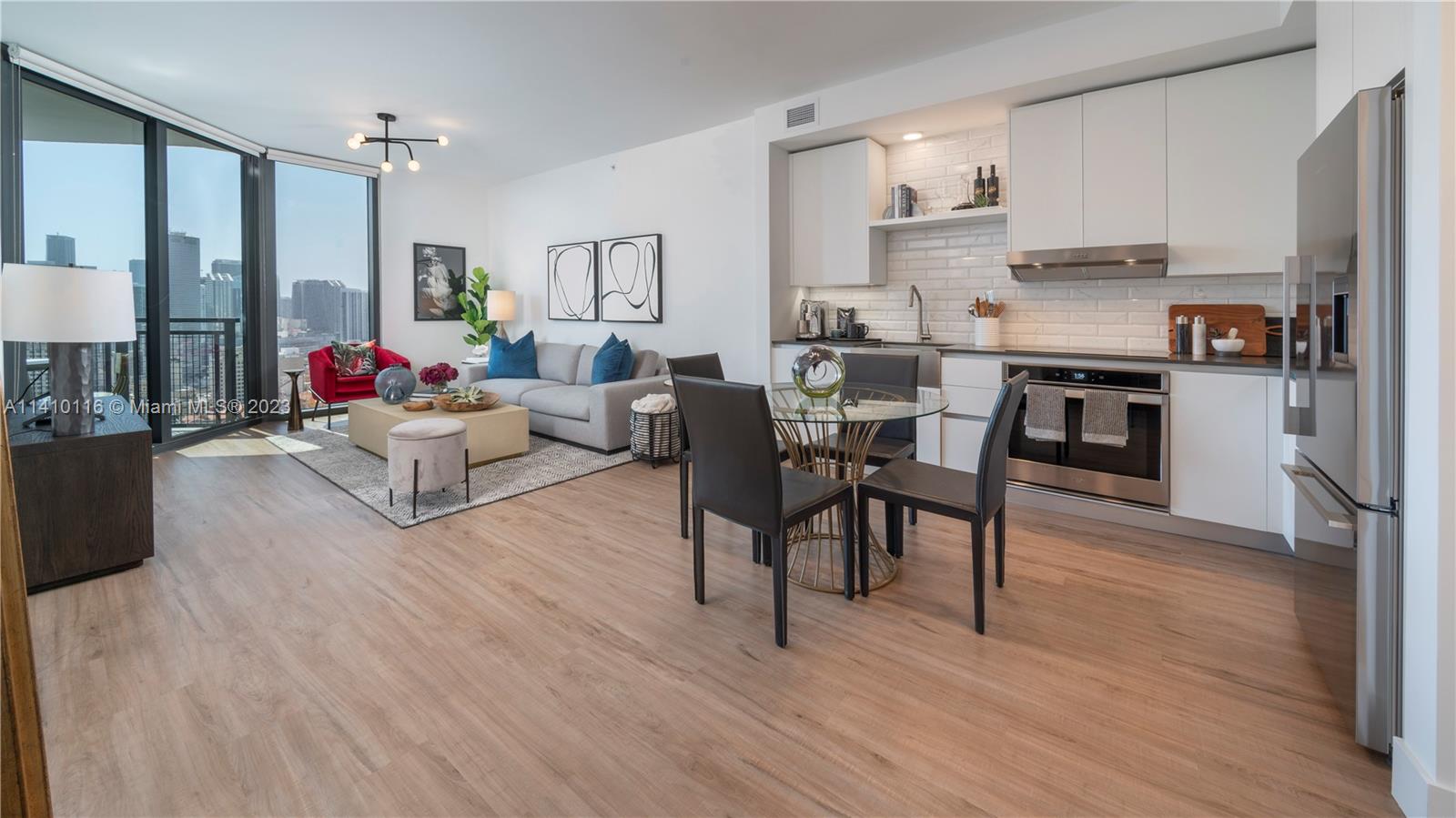 MIAMI WORLDCENTER - Residential Lease