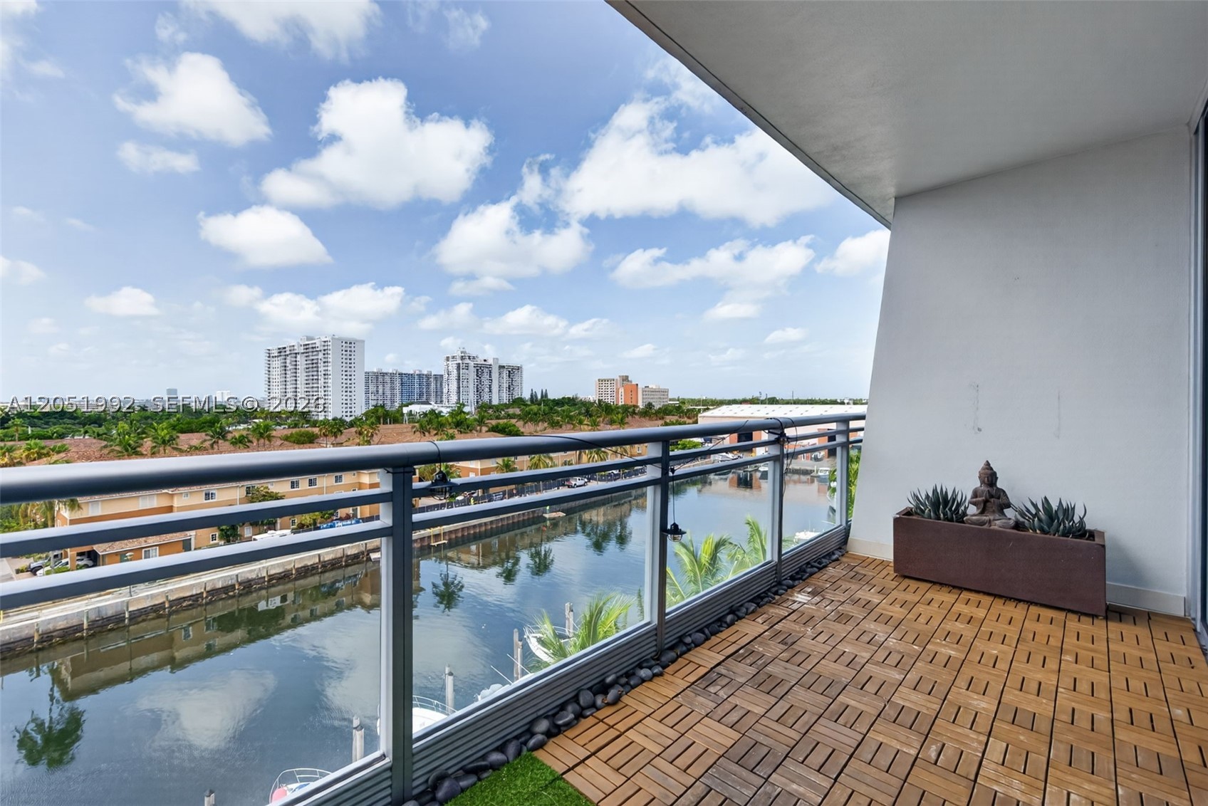 ARTECH RESIDENCES AT AVEN - Residential
