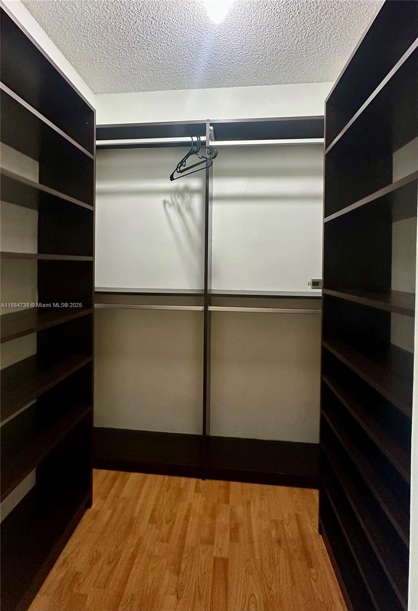 SOMERSET FOUR REPLAT - Residential Lease