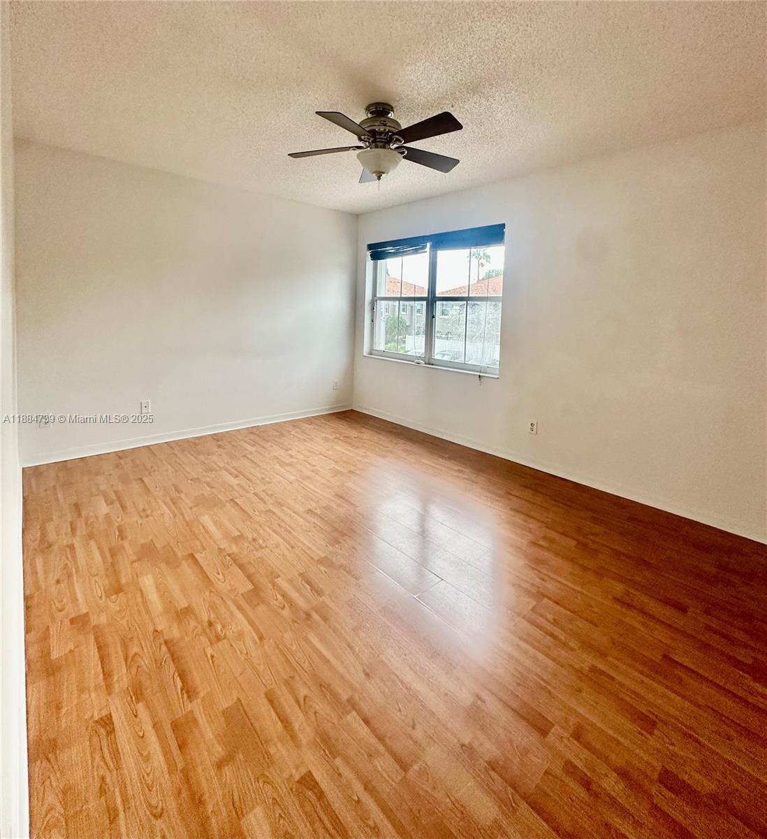 SOMERSET FOUR REPLAT - Residential Lease
