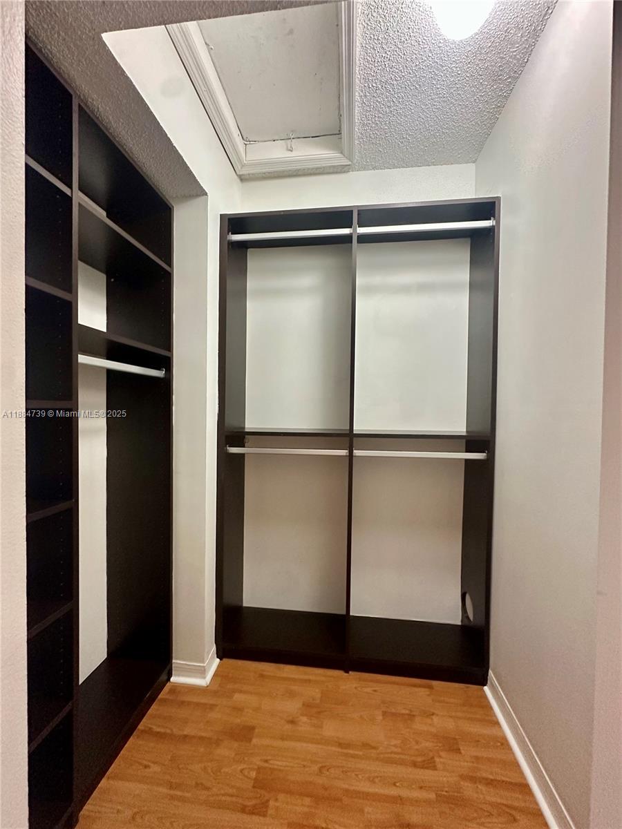 SOMERSET FOUR REPLAT - Residential Lease