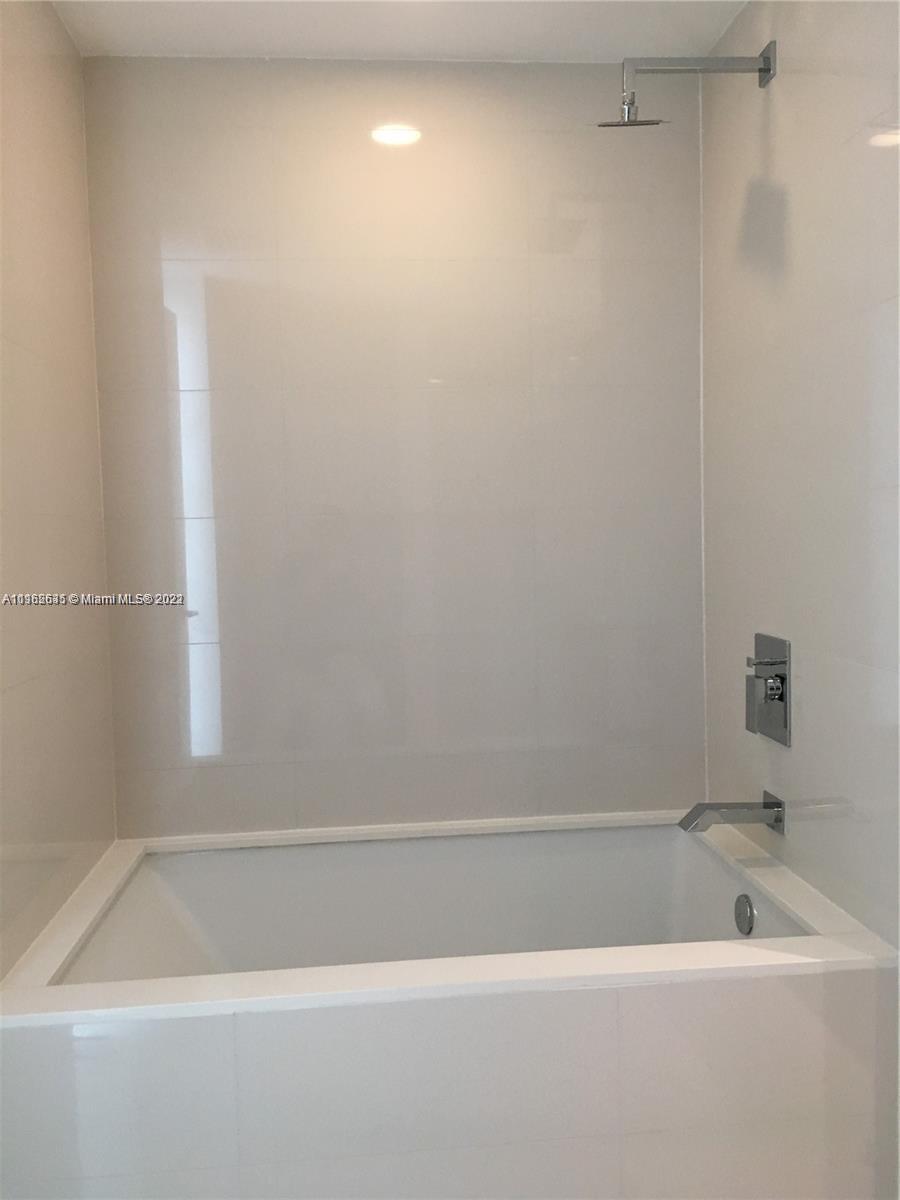 SLS BRICKELL - Residential Lease