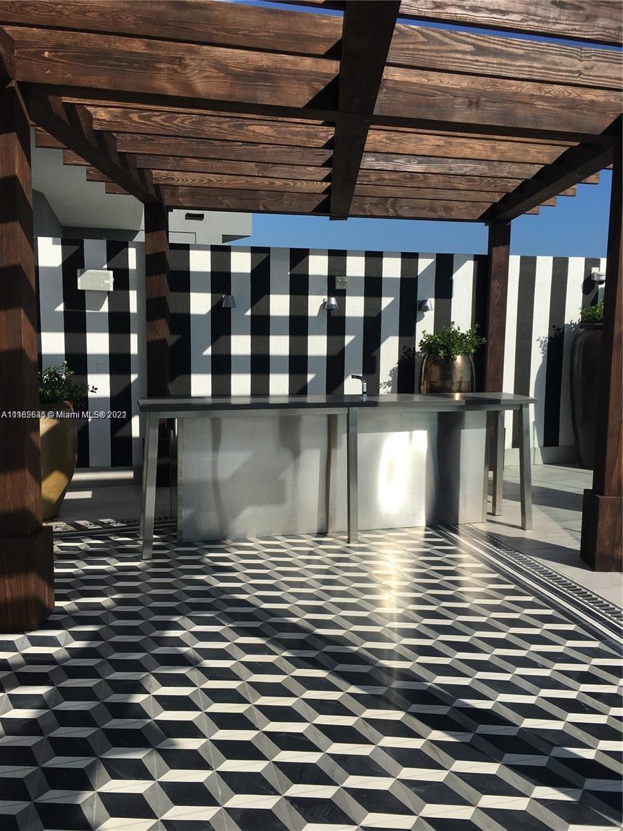SLS BRICKELL - Residential Lease
