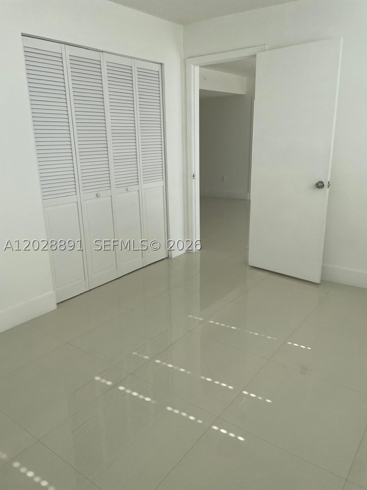 EL CONQUISTADOR NORTH CON - Residential