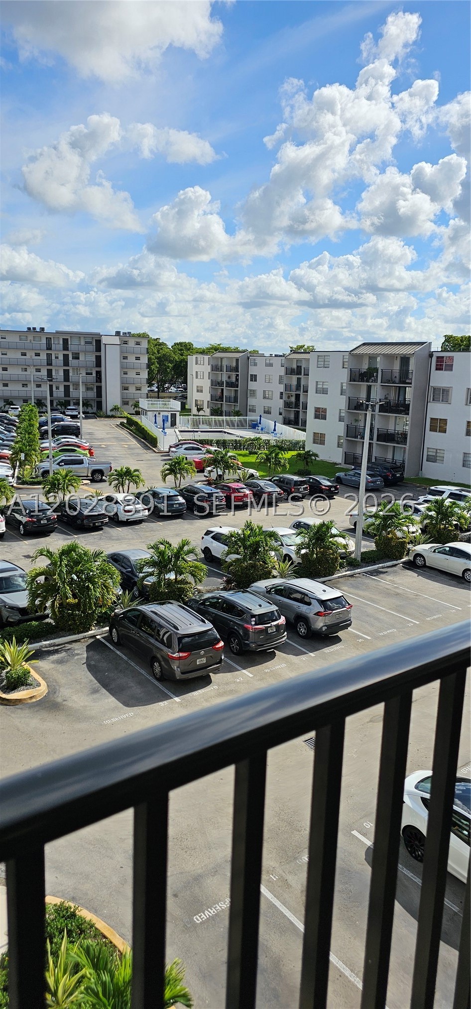 EL CONQUISTADOR NORTH CON - Residential