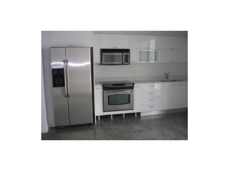 THE LOFT DOWNTOWN II COND - Residential Lease