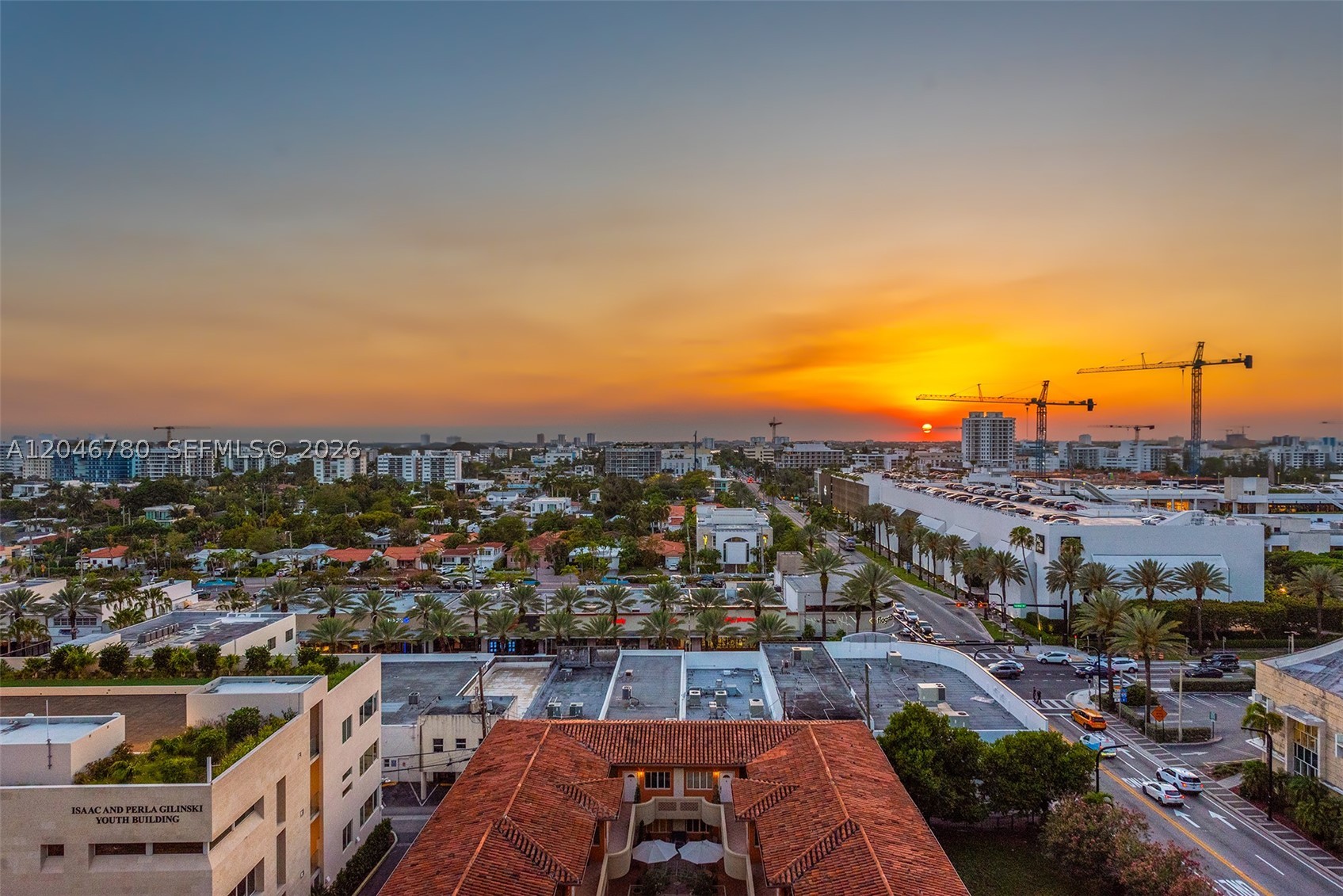 SOLIMAR CONDO - Residential