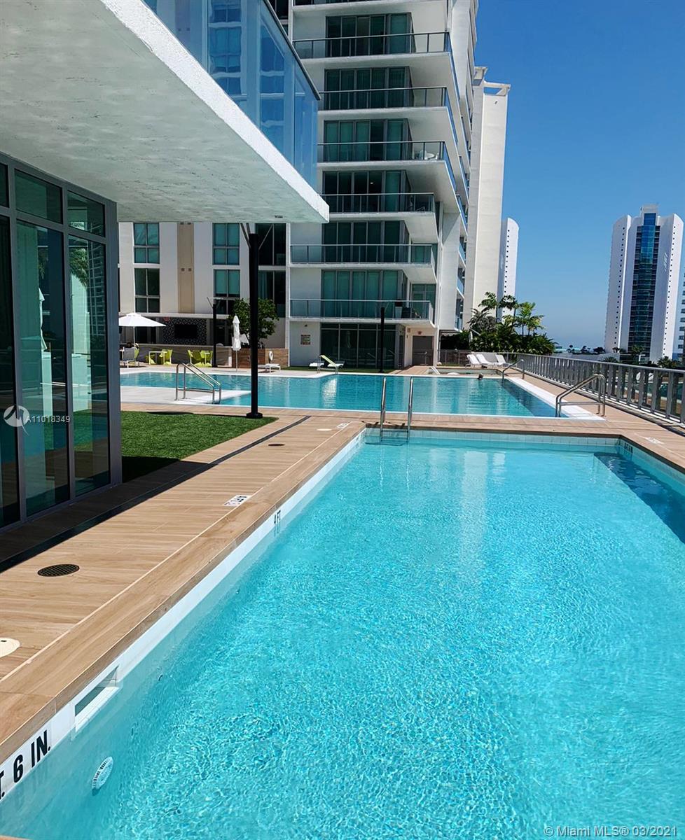 PARQUE TOWERS CONDO - Residential Lease