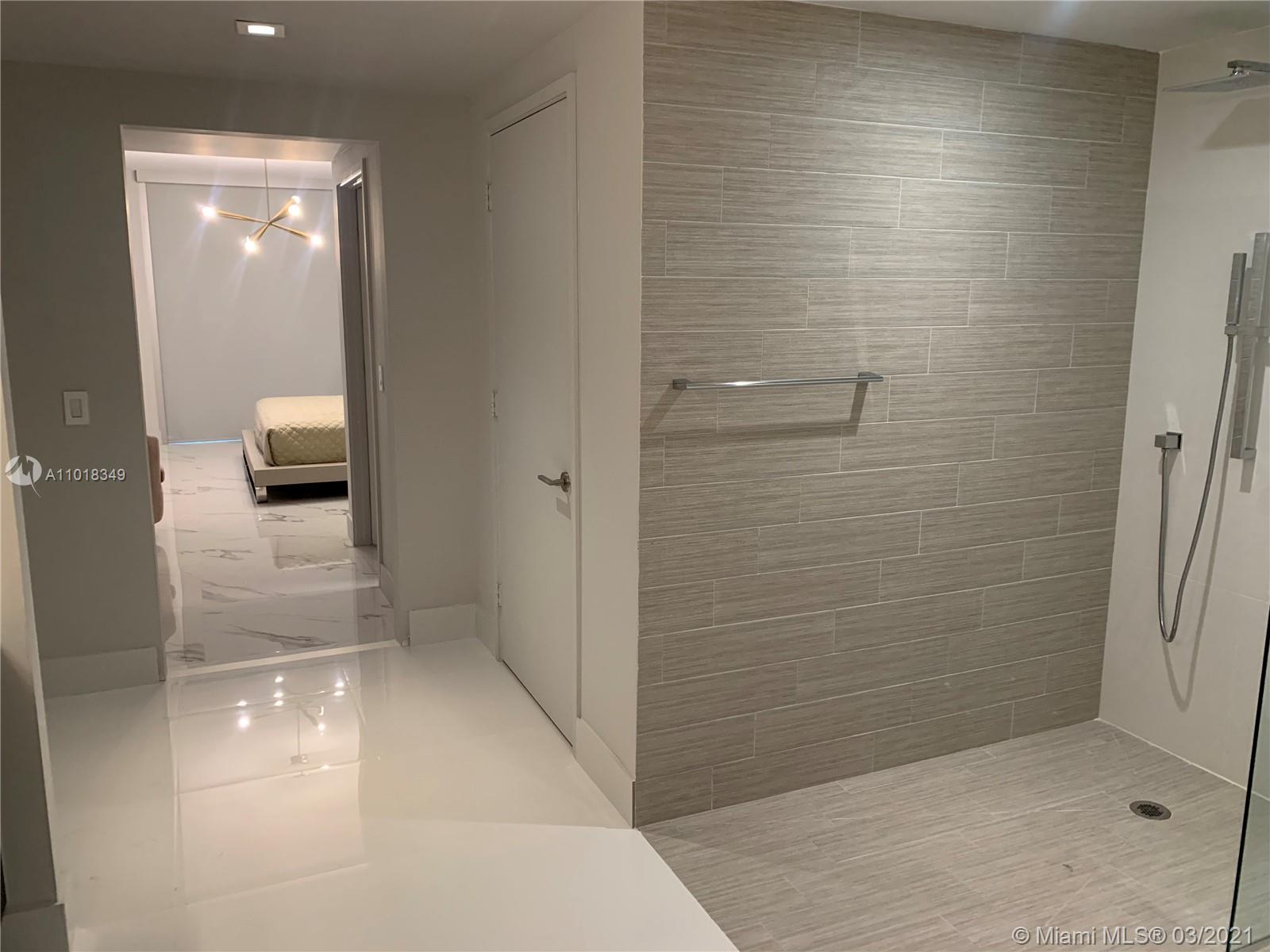 PARQUE TOWERS CONDO - Residential Lease