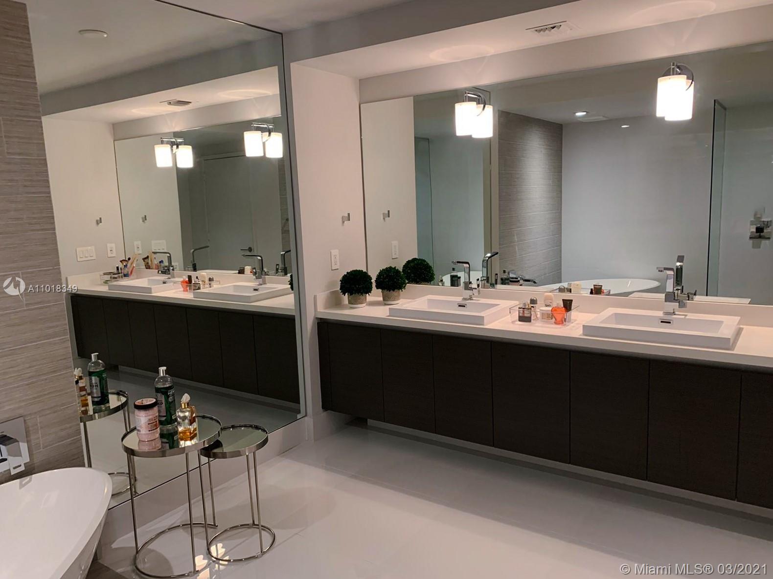 PARQUE TOWERS CONDO - Residential Lease