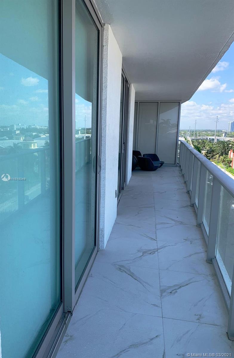PARQUE TOWERS CONDO - Residential Lease