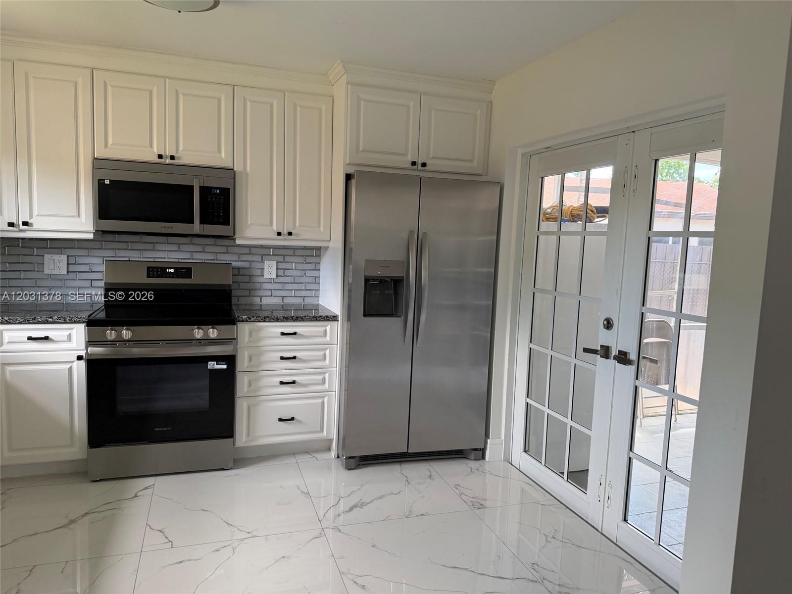 SANDALFOOT COVE SEC 11 - Residential