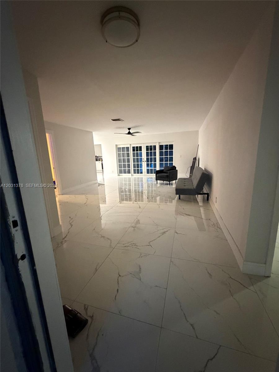 SANDALFOOT COVE SEC 11 - Residential