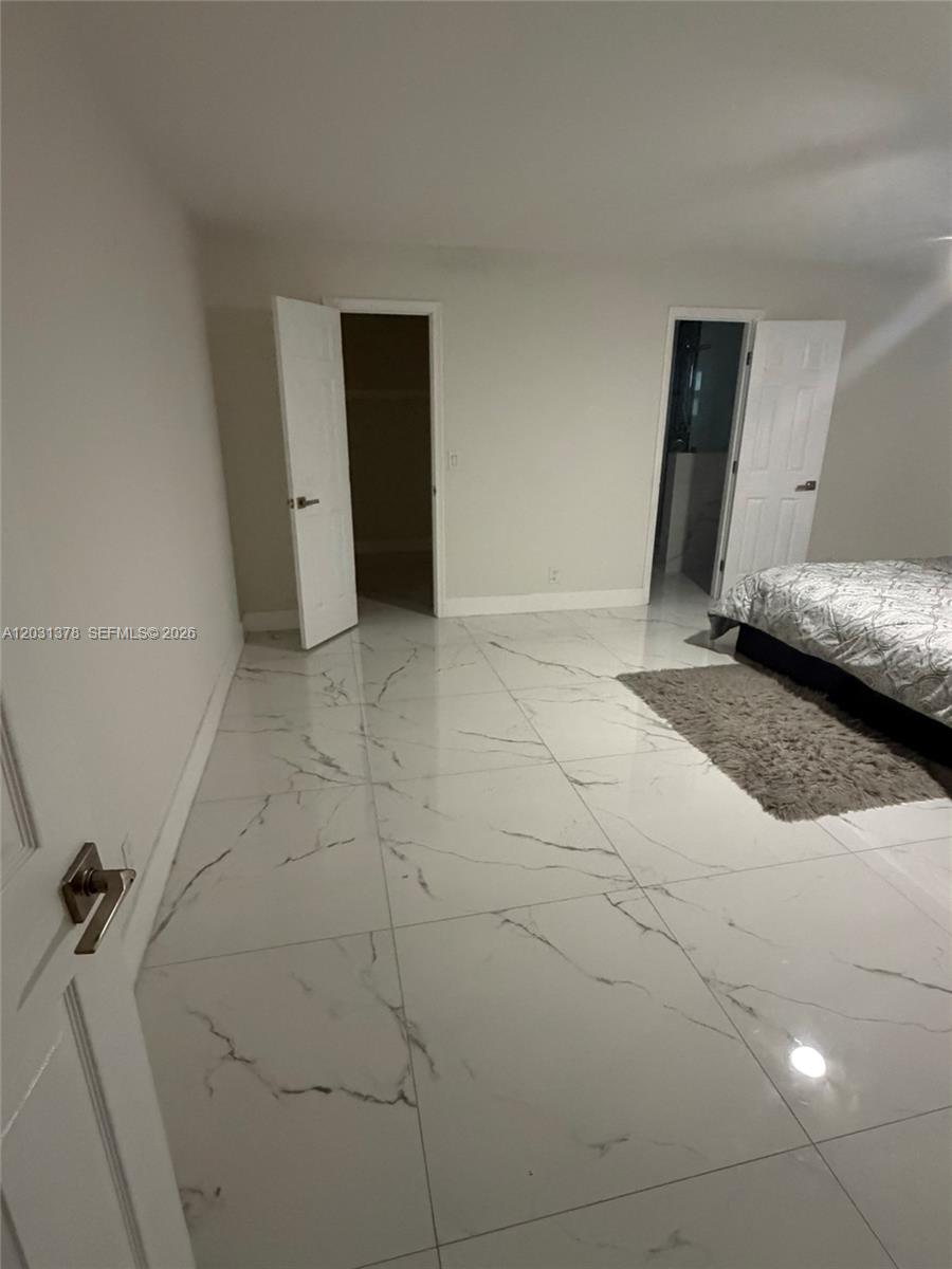 SANDALFOOT COVE SEC 11 - Residential