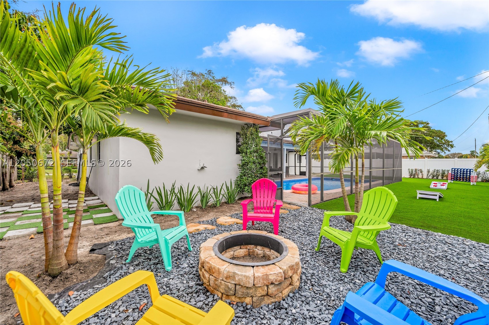 MIRROR LAKE ESTATES SEC T - Residential Lease