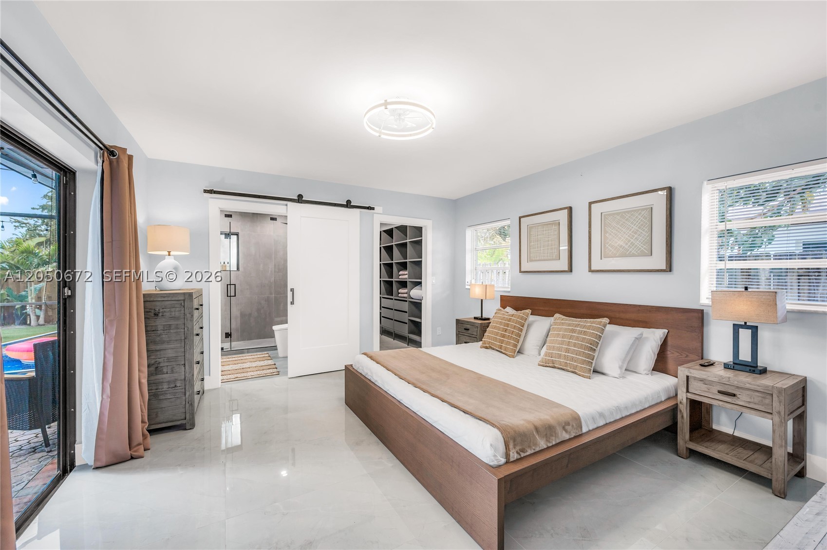 MIRROR LAKE ESTATES SEC T - Residential Lease