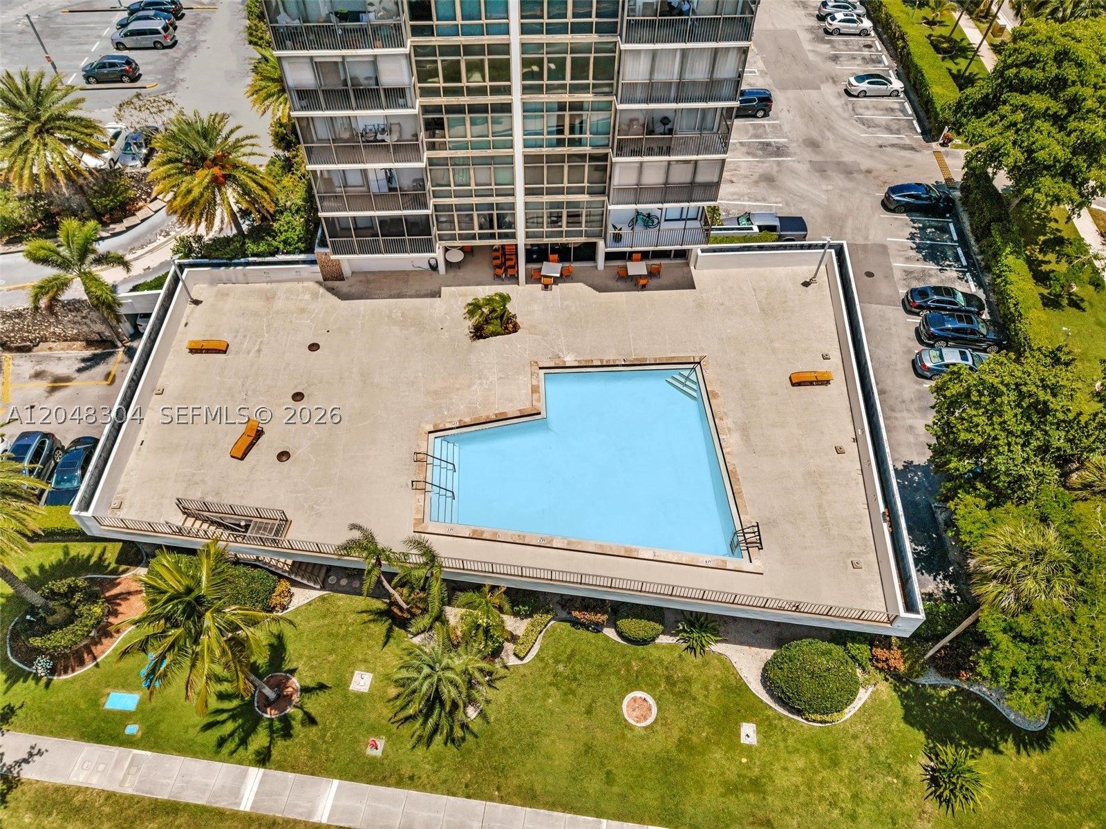 BONAVISTA CONDO - Residential Lease