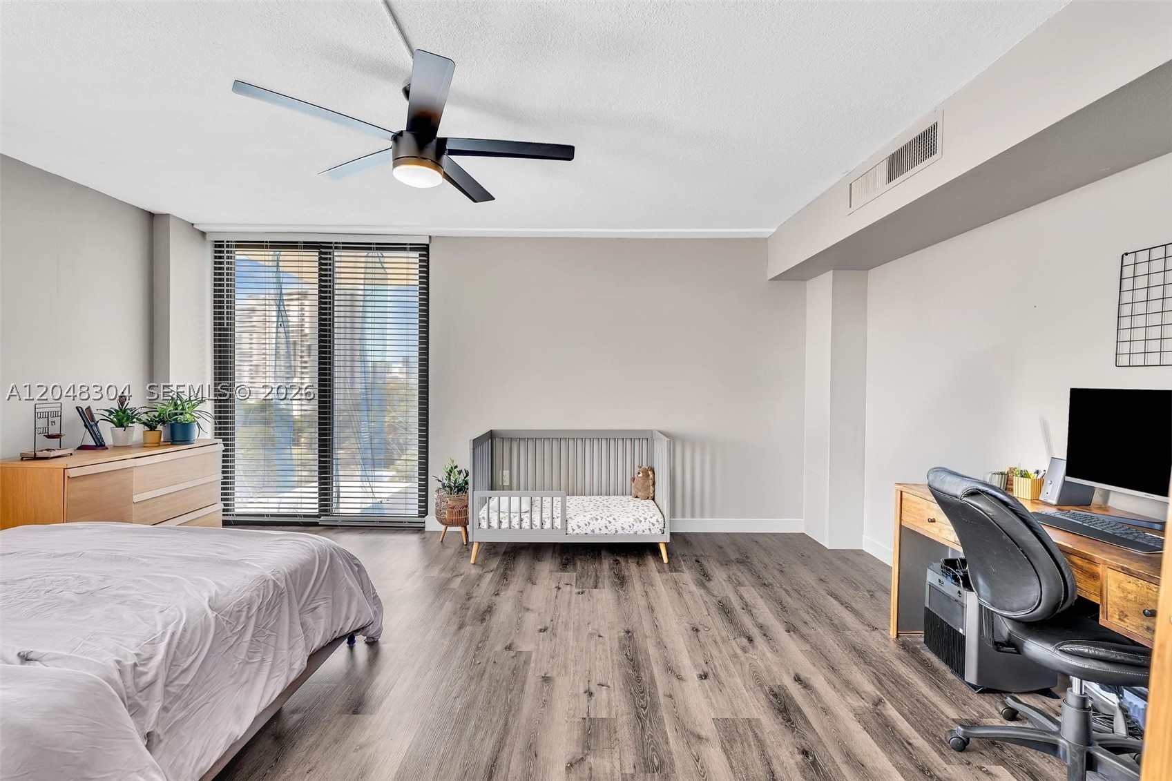 BONAVISTA CONDO - Residential Lease
