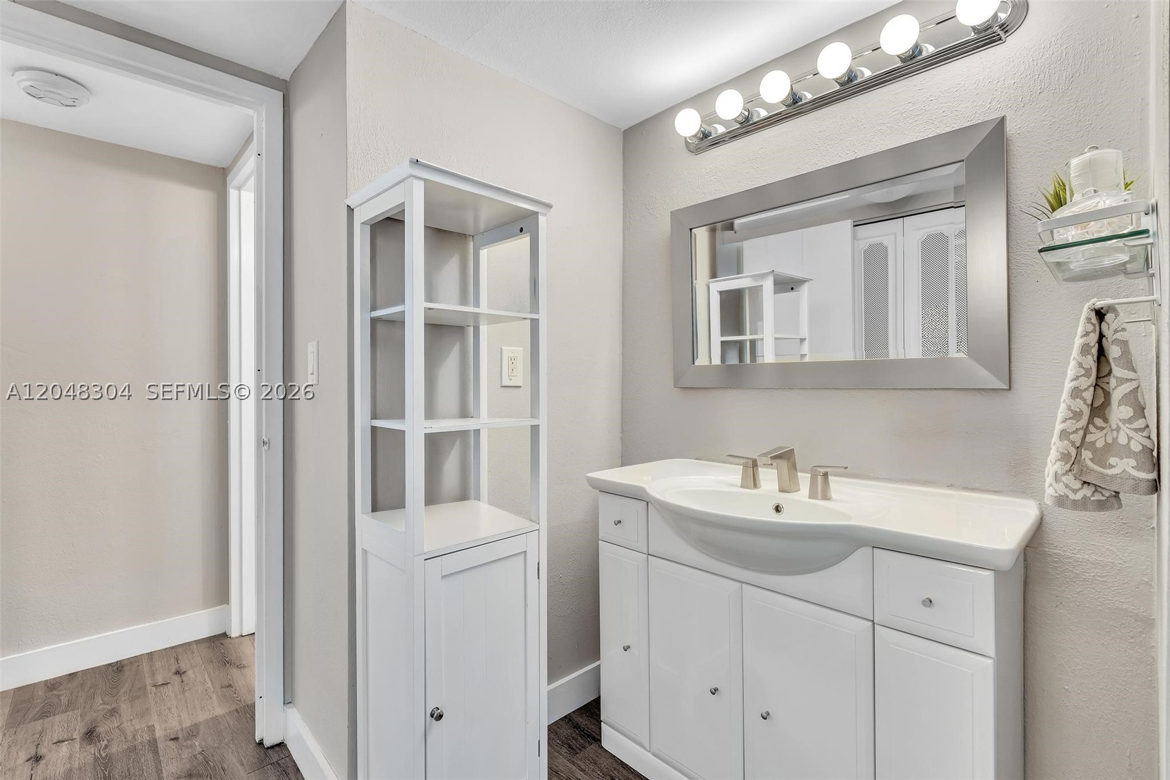 BONAVISTA CONDO - Residential Lease