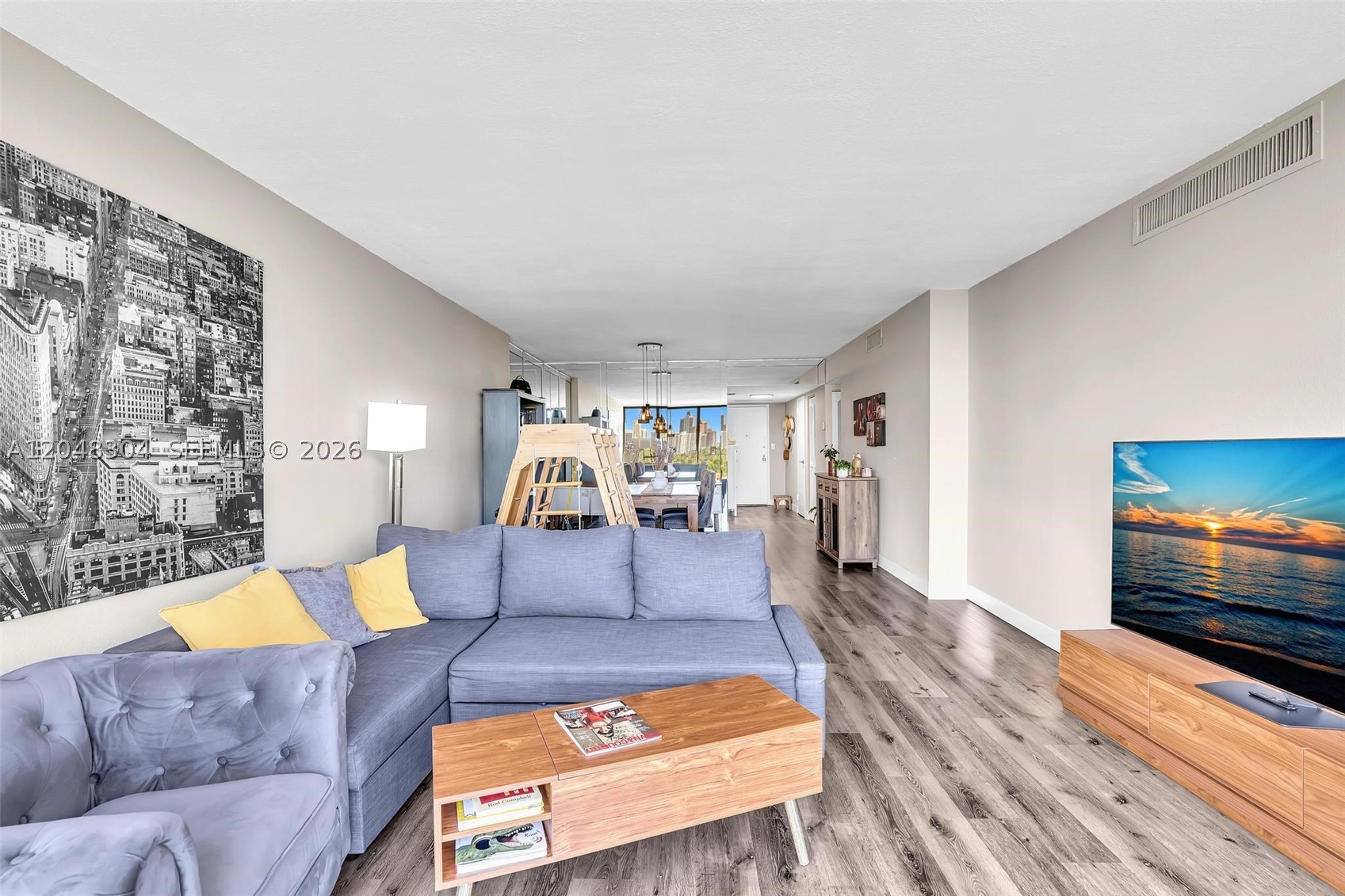 BONAVISTA CONDO - Residential Lease