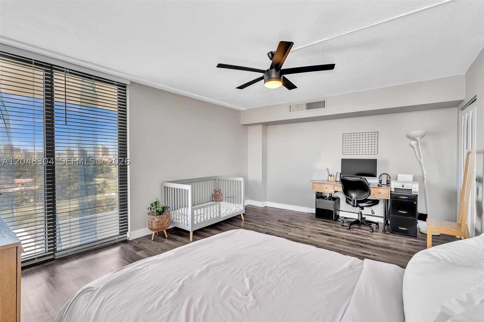 BONAVISTA CONDO - Residential Lease
