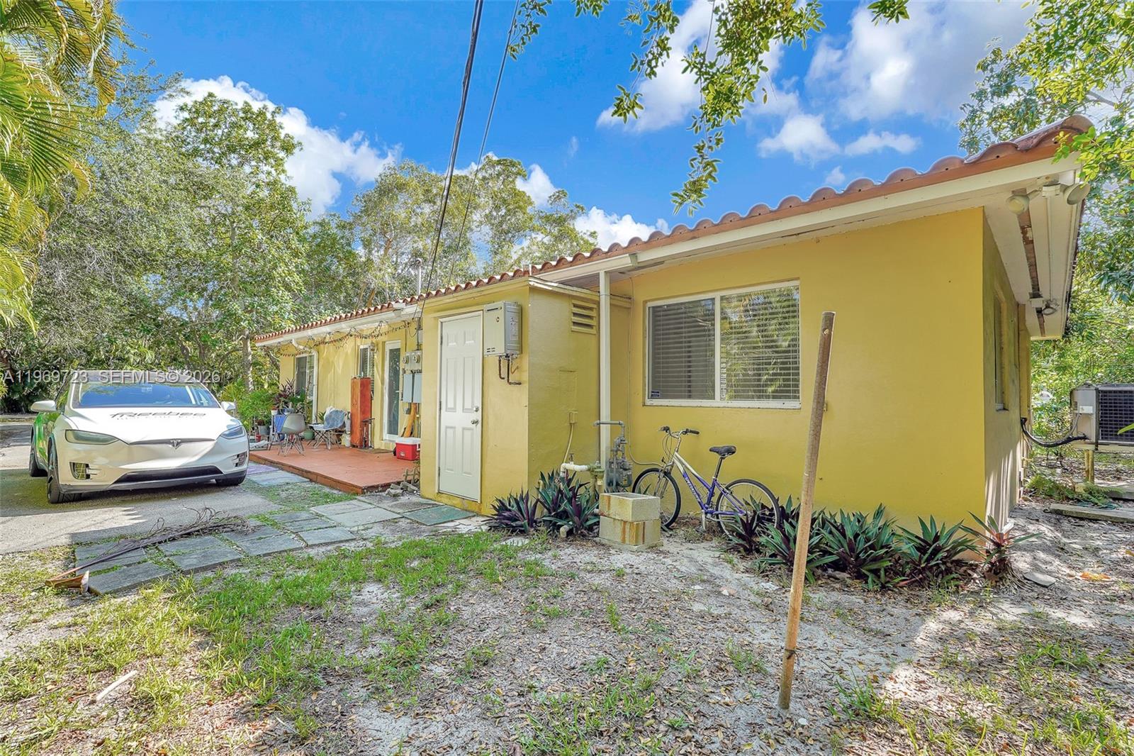 GRIFFINGS BISCAYNE PK EST - Residential Income