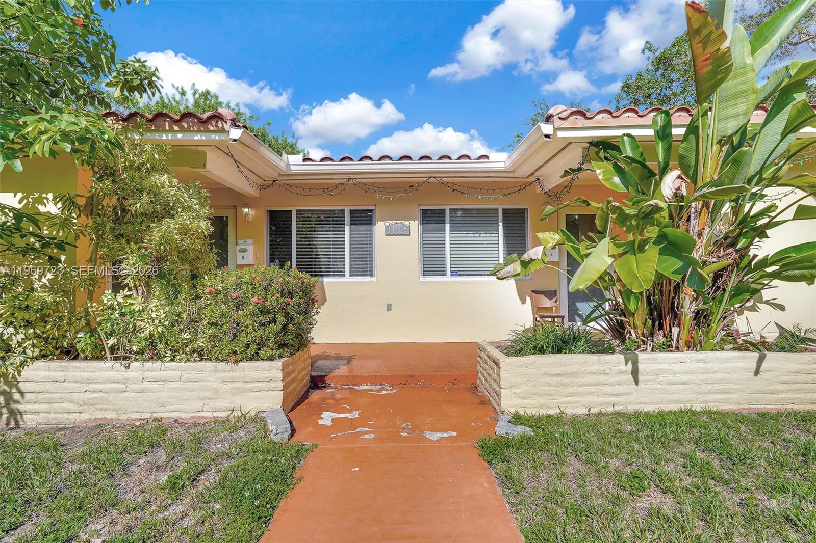 GRIFFINGS BISCAYNE PK EST - Residential Income