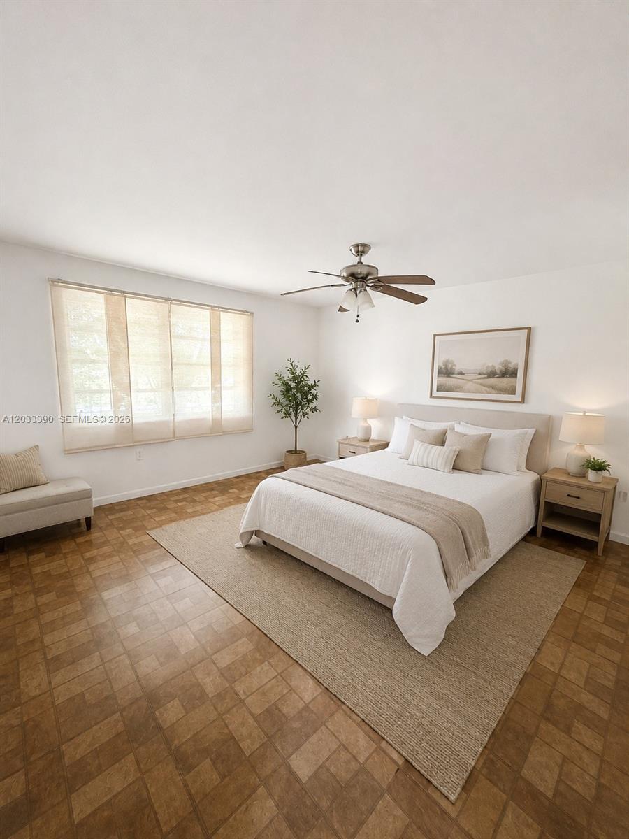 LAKE & TENNIS VILLAS PH 1 - Residential