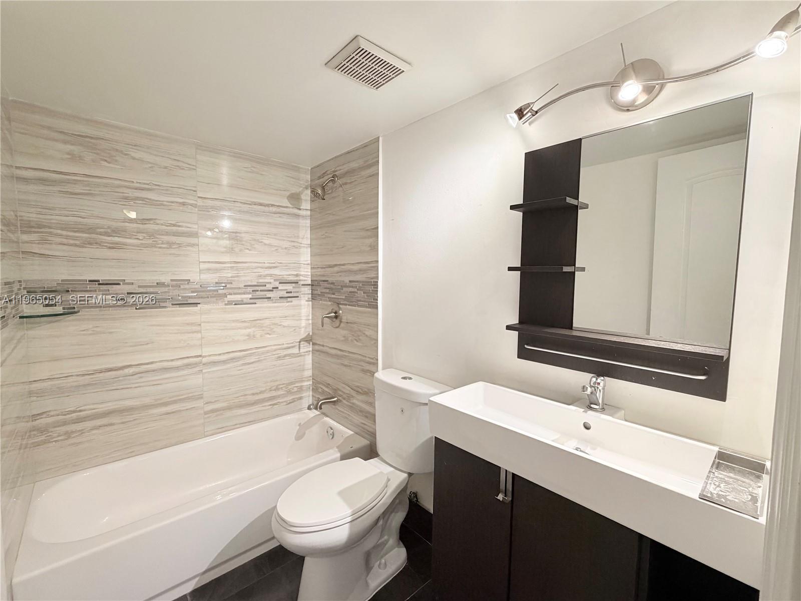 PALM TERRACE CONDO - Residential Lease
