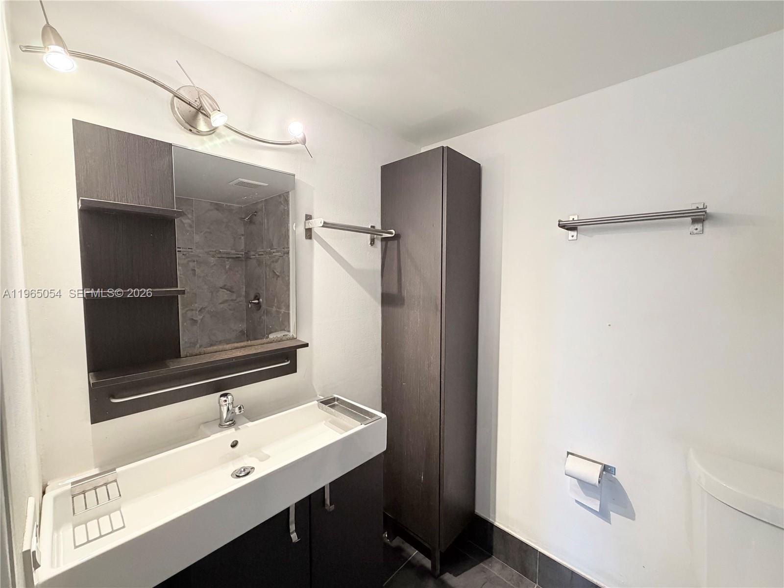 PALM TERRACE CONDO - Residential Lease