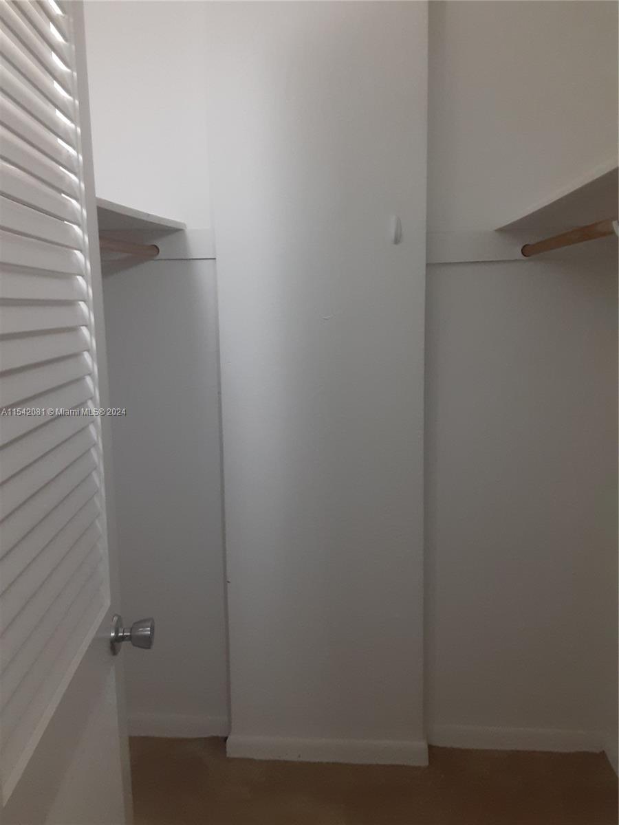 OCEANVIEW BUILDING B COND - Residential