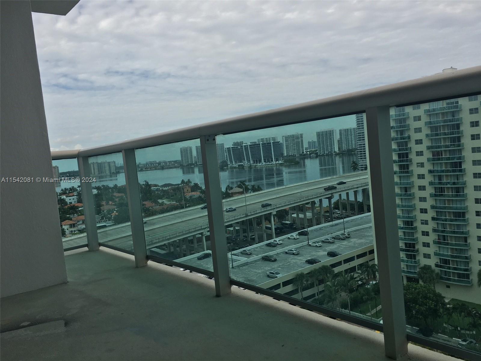 OCEANVIEW BUILDING B COND - Residential