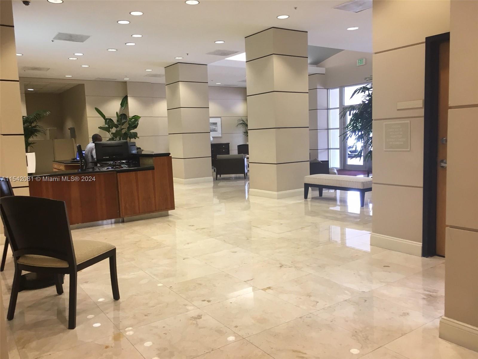 OCEANVIEW BUILDING B COND - Residential