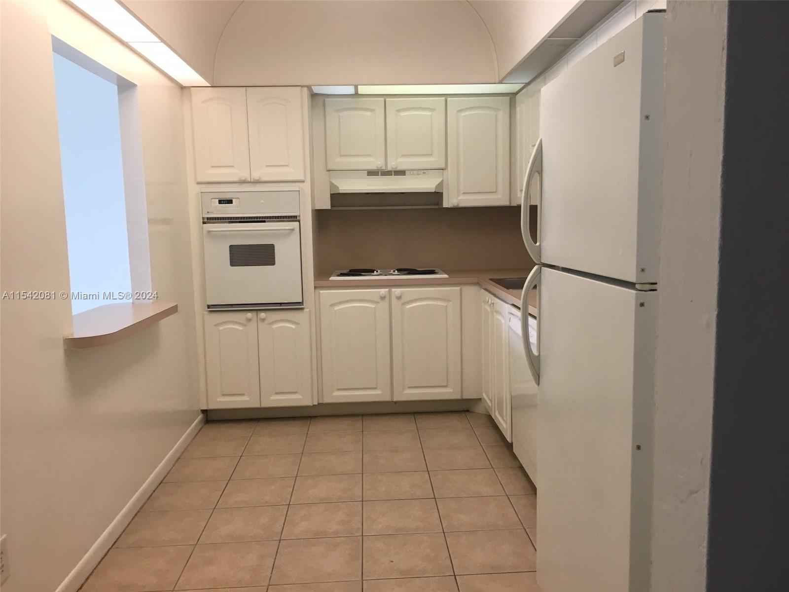 OCEANVIEW BUILDING B COND - Residential