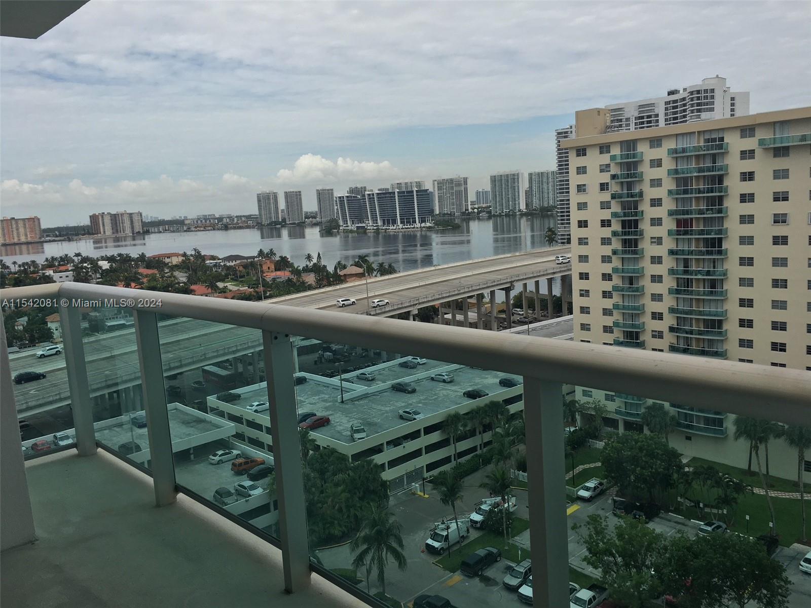 OCEANVIEW BUILDING B COND - Residential