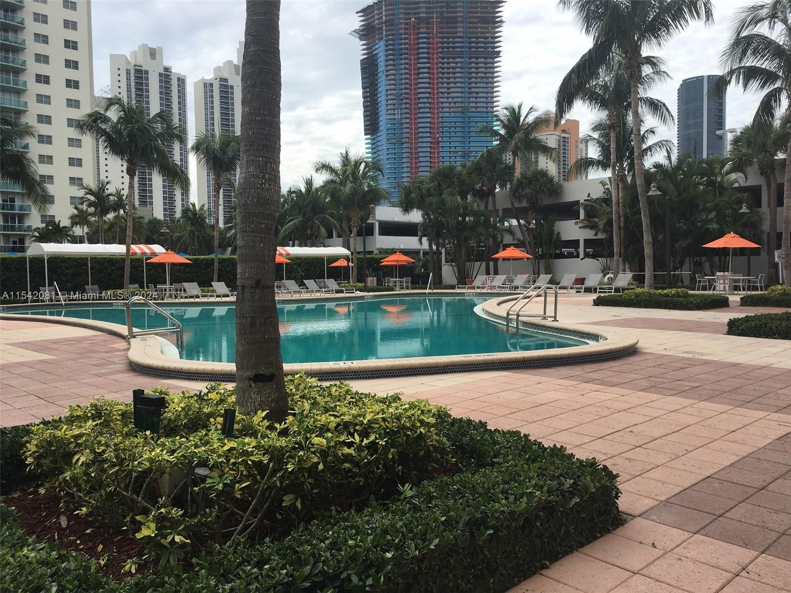 OCEANVIEW BUILDING B COND - Residential