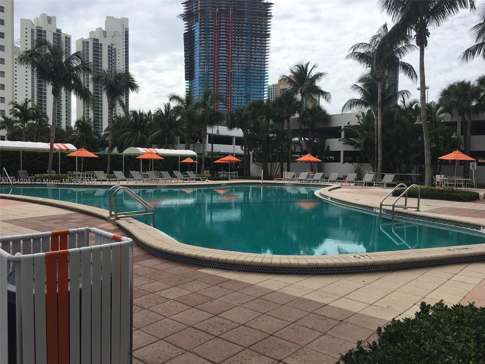 OCEANVIEW BUILDING B COND - Residential