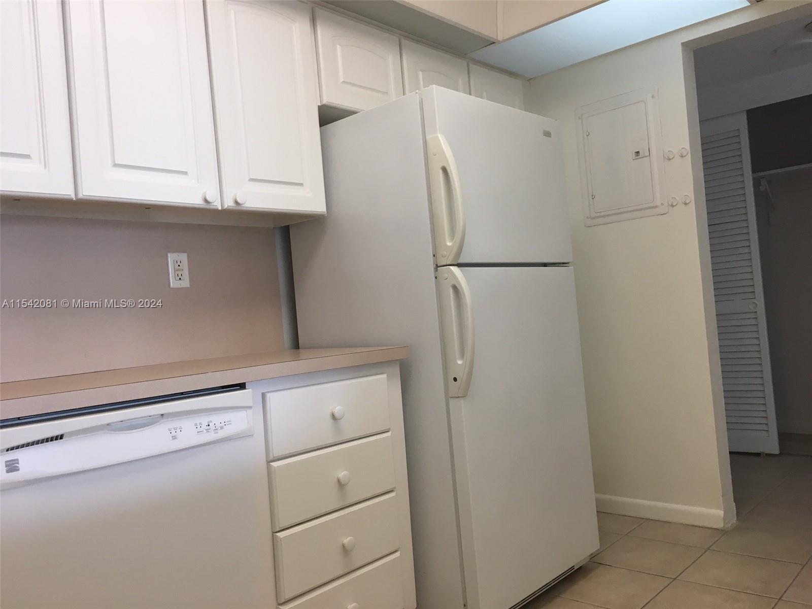 OCEANVIEW BUILDING B COND - Residential