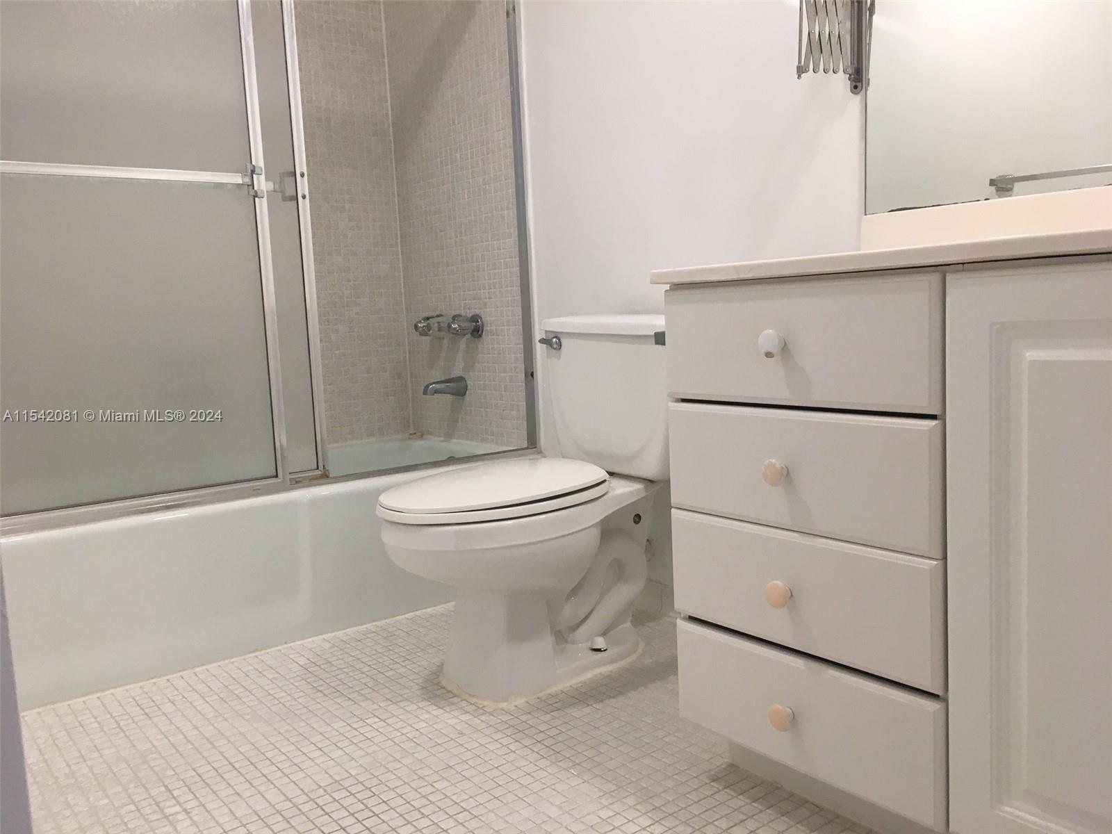 OCEANVIEW BUILDING B COND - Residential