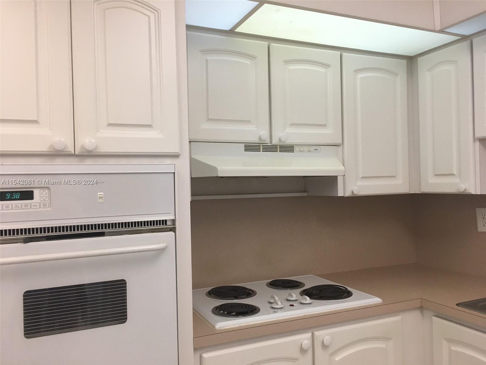 OCEANVIEW BUILDING B COND - Residential