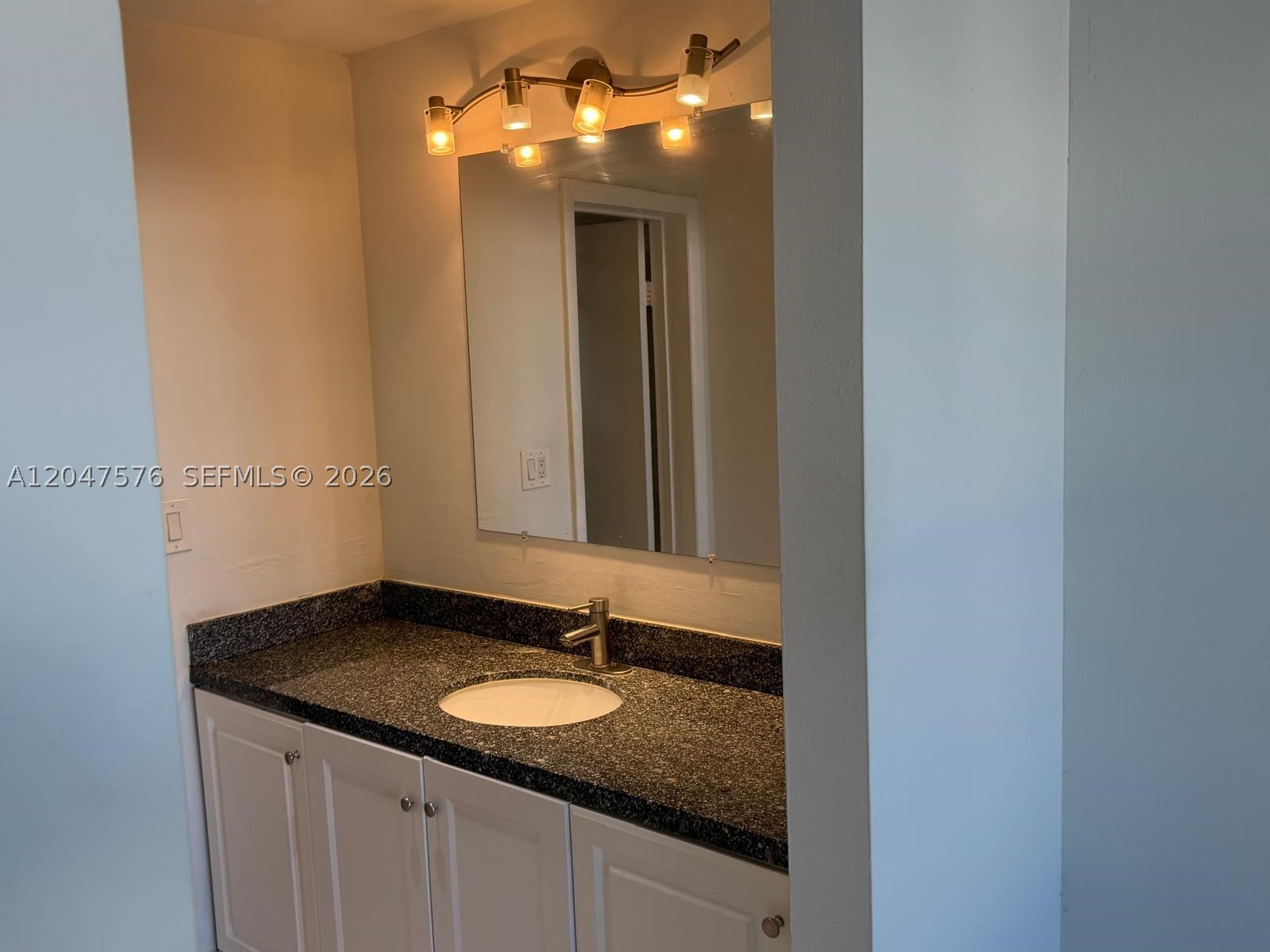 LISETTE CONDO - Residential Lease