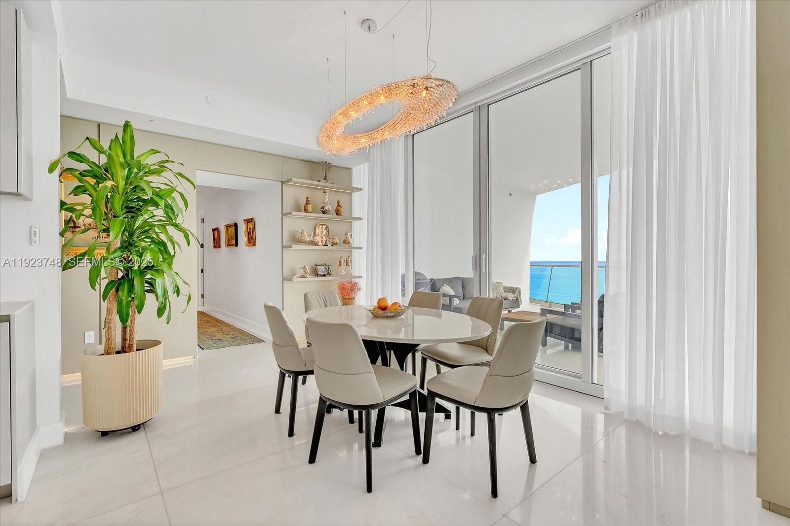 JADE SIGNATURE CONDO - Residential