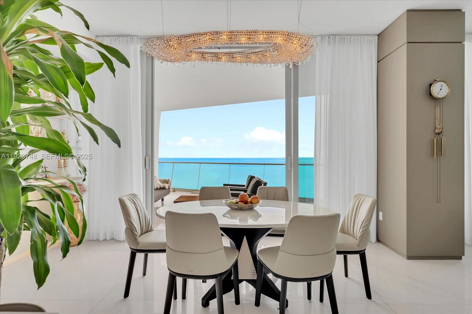 JADE SIGNATURE CONDO - Residential