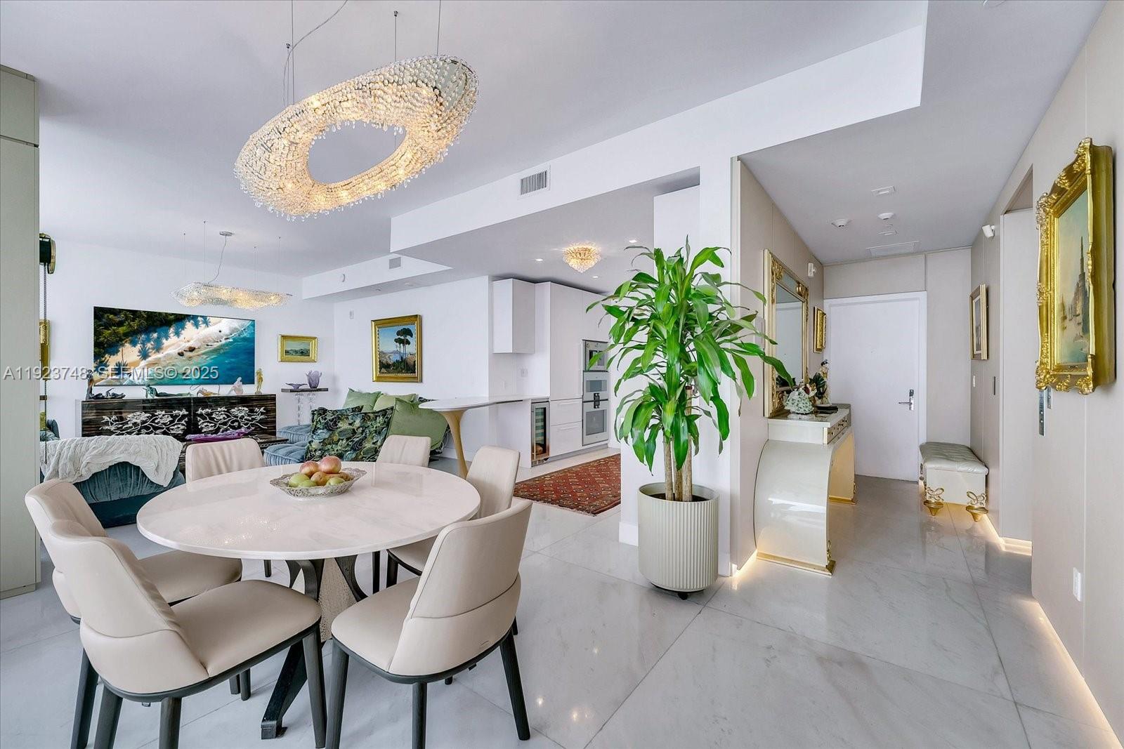 JADE SIGNATURE CONDO - Residential