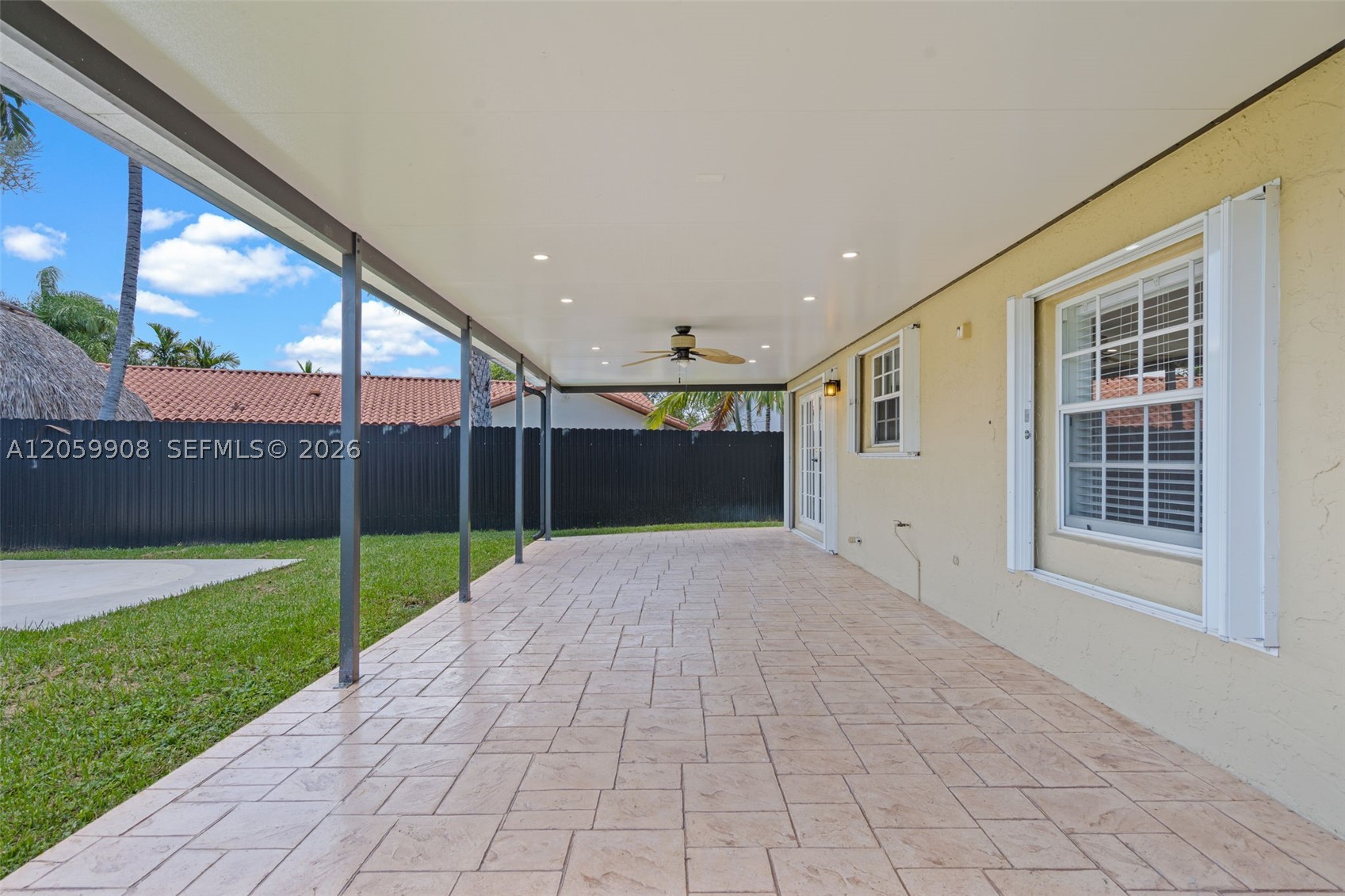 BIRD LAKES NORTH SEC 1 - Residential