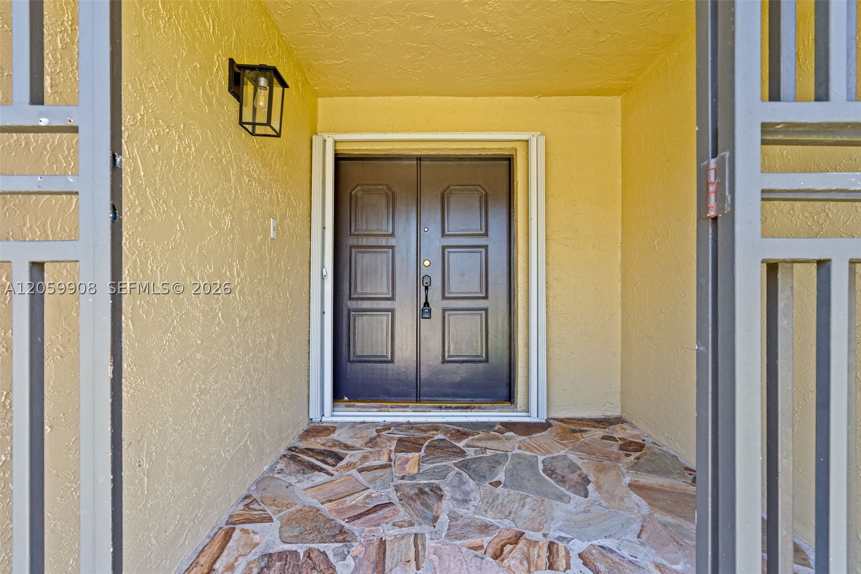 BIRD LAKES NORTH SEC 1 - Residential